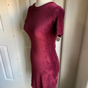 Cute body con dress, perfect for fall!